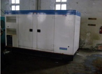清涧康明斯150kw大型柴油二手发电机组